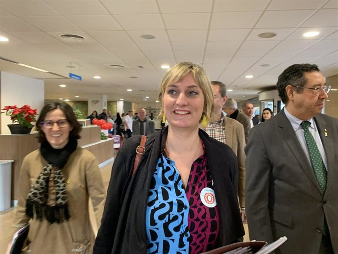 La consellera de Salud de la Generalitat, Alba Vergés, en el Hosp.Arnau de Vilanova de Lleida. Archivo.