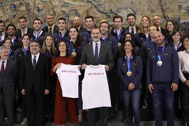 Los Reyes reciben a la Selección de Waterpolo