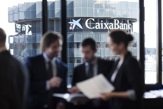 Imagen de archivo de las oficinas de Caixabank.