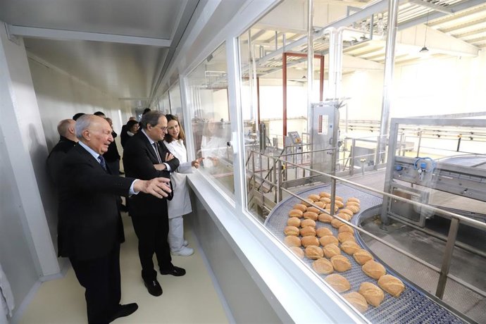 El presidente de la Generalitat, Quim Torra, en su visita a Guissona (Lleida).