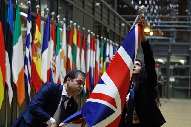 Retiran la bandera de Reino Unido de las instituciones europeas