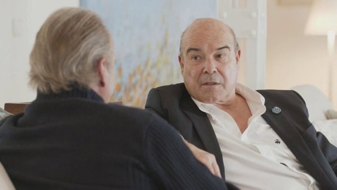 Bertín Obsorne y Antonio Resines, en 'Mi casa es la tuya'