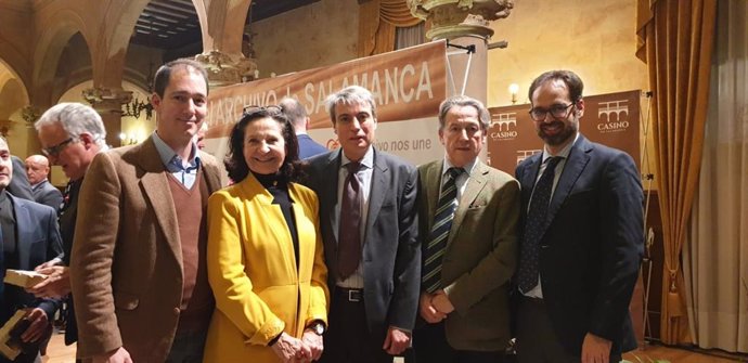 Vox reclama la devolución de 400.000 documentos al Archivo de Salamanca en poder