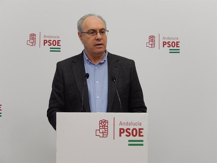 PSOE-A pide a Moreno que "deje el lamento y la confrontación" y busque solucione