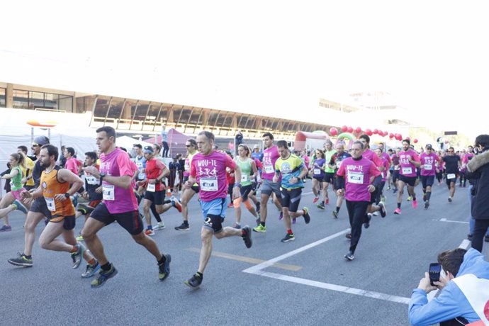 Més de 2.000 inscrits participen en la carrera 'Mou-te per l'Esclerosi Múltiple' a Barcelona