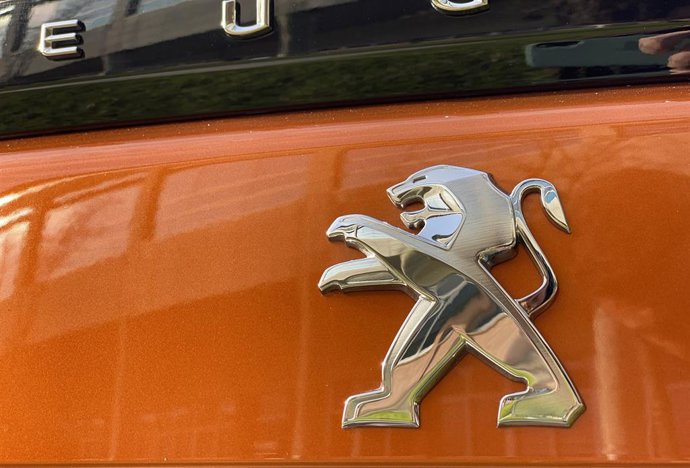 Logo de Peugeot.