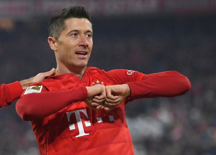 Robert Lewandowski celebra un gol con el Bayern