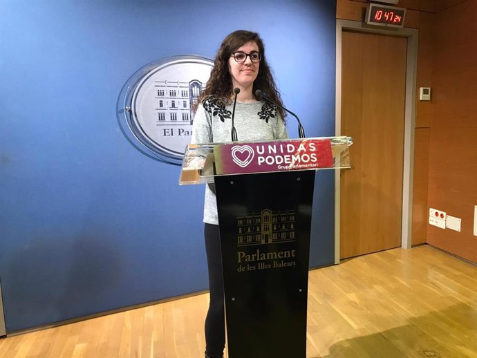 La portavoz adjunta de Unidas Podemos, Esperana Sans, en rueda de prensa