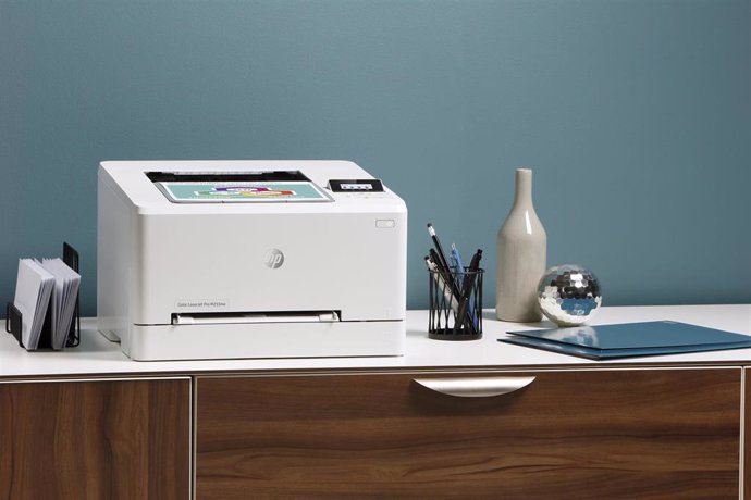 Impresora HP Color LaserJet Pro M255dw