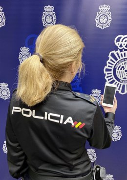 La Policía Nacional Detiene Al Presunto Autor Del Robo De Un Teléfono Siguiendo Su Pista A Través De Una Aplicación Móvil