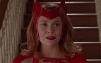 Wandavision: Elizabeth Olsen luce el traje clásico de Bruja Escarlata en primer adelanto