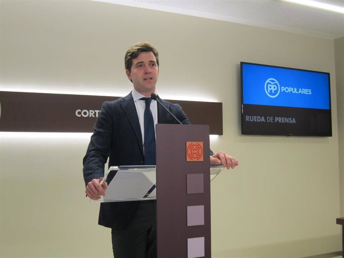 El portavoz del PP en las Cortes de Aragón en Agricultura, Ramón Celma.