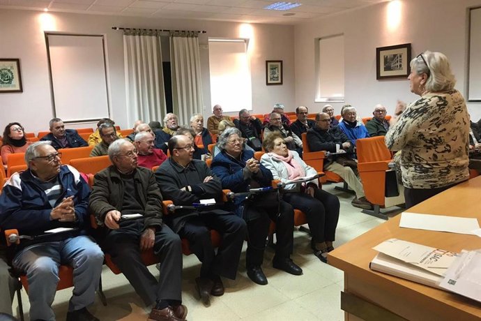 Taller de la Coordinadora de las Asociaciones de Pacientes Cardiacos del Hospital Universitario de Valme de Sevilla