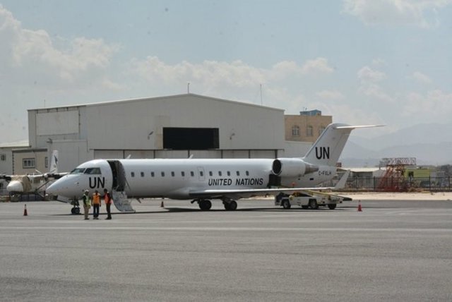 Un avión de la ONU evacua a pacientes yemeníes por primera vez desde el aeropuerto de Saná