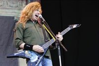Dave Mustaine está "cien por cien" libre del cáncer