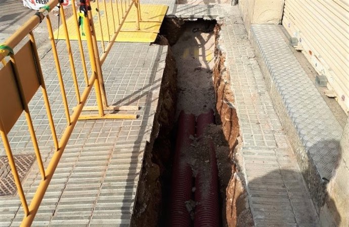 Endesa reforma un tram de línia elctrica de mitja tensió a Tarragona.