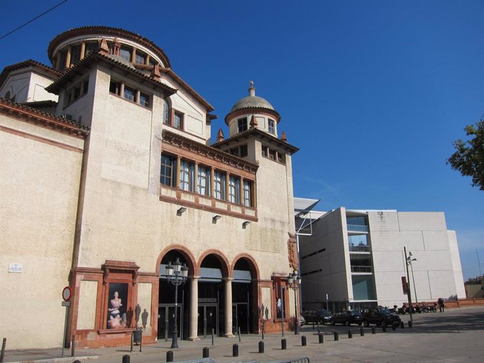 L'Institut del Teatre i el Mercat de les Flors de Barcelona (arxiu). 