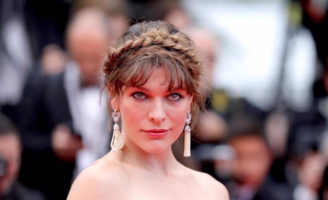 Milla Jovovich en el Festival de Cannes