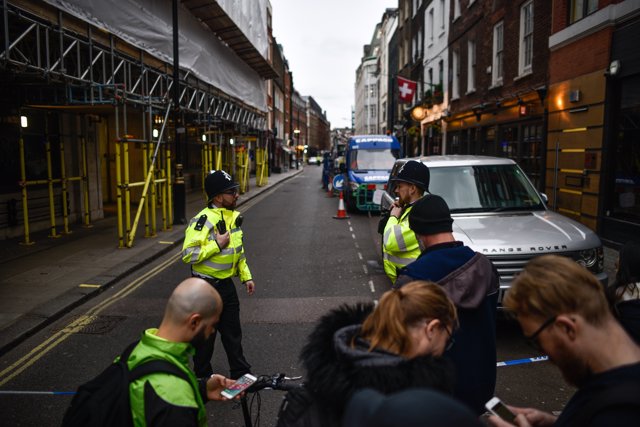 La policía acordona varias zonas del centro de Londres por el tras el hallazgo de una bomba de la Segunda Guerra Mundial