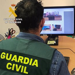 Sucesos.- Detenido en Sevilla por estafar por internet a un burgalés al que vendió una videoconsola que no le entregó
