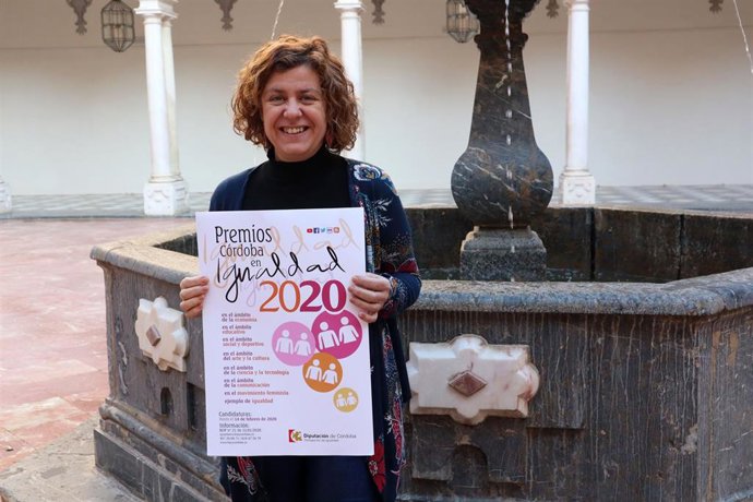 La delegada de Igualdad en la Diputación de Córdoba, Alba Doblas, presenta los premios 'Córdoba en Igualdad' 2020