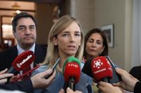 El PP avisa a Sánchez que no renuncia a la vía penal o la movilización si se ve con el "delincuente" Torra