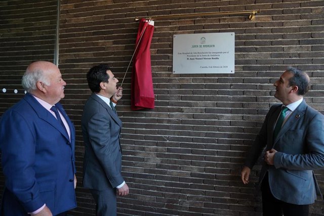 Inauguración del Hospital de Cazorla con el presidente de la Junta, Juanma Moreno