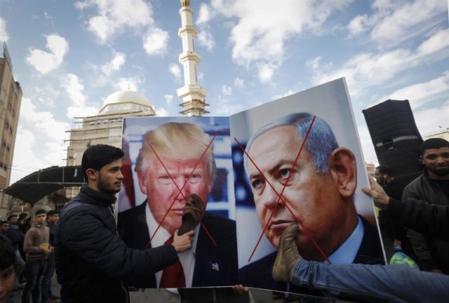 The EU now avoids talking about Protesgtas en Gaza contra el plan de paz de Donald Trump