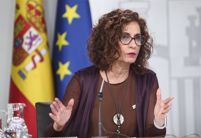 La ministra de Hacienda y Portavoz del Gobierno, María Jesús Montero, durante la rueda de prensa ante los medios de comunicación tras el Consejo de Ministros en La Moncloa.