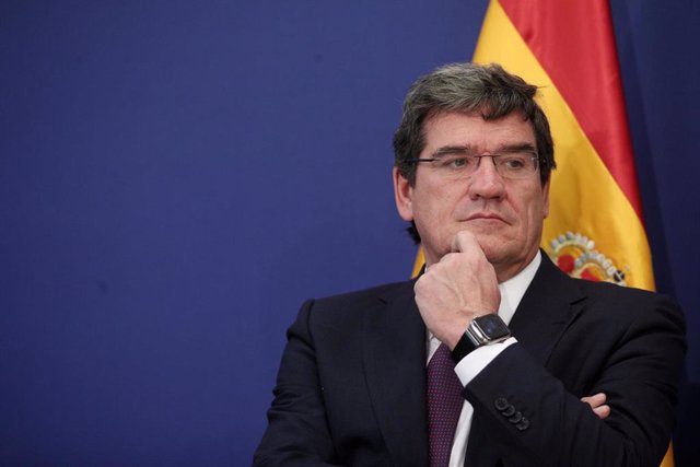 El ministro de Seguridad Social, Inclusión y Migraciones, José Luis Escrivá, durante el acto de toma de posesión de los altos cargos del Ministerio de Trabajo, en Madrid (España), a 3 de febrero de 2020.