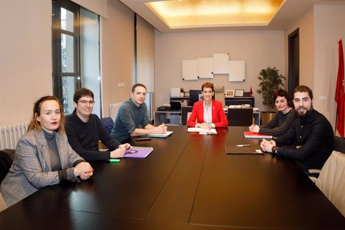 La presidenta del Gobierno de Navarra, María Chivite, se reúne con los sindicatos ELA, LAB, ESK y Steilas.