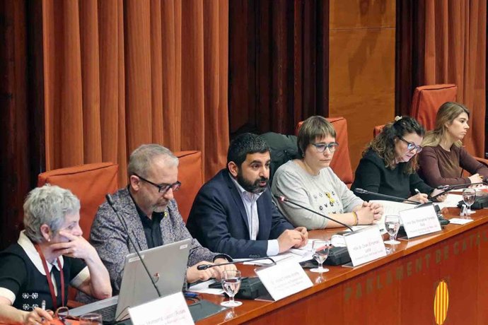 El Conseller Chakir El Homrani, En Comisión Parlamentaria Para Presentar Los Presupuestos De Su Departamento, El 4 De Febrero De 2020.