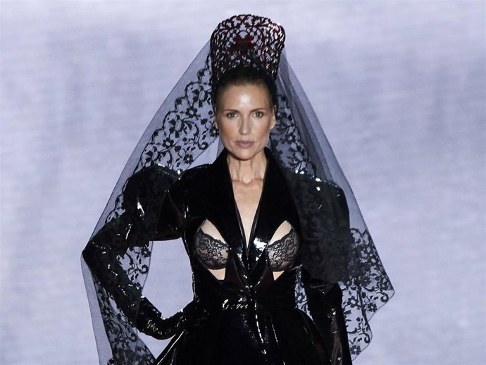 Andres Sarda- Catwalk - Mercedes Benz Fashion Week Madrid Autumn/Winter 2020-21