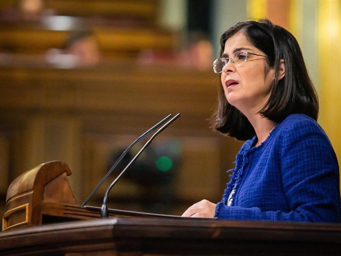 La ministra de Política Territorial y Función Pública, Carolina Darias, comparece ante el Pleno del Congreso