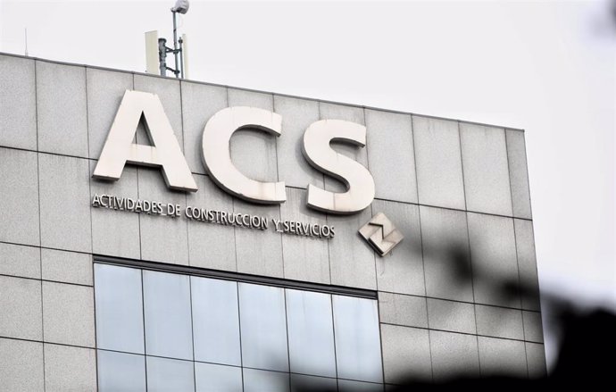 Exterior del edificio de la sede de la constructora española Grupo ACS en Madrid, a 17 de enero de 2020.