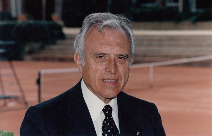 Tenis.- Fallece Juan María Tintoré, presidente honorario del RCT Barcelona e imp