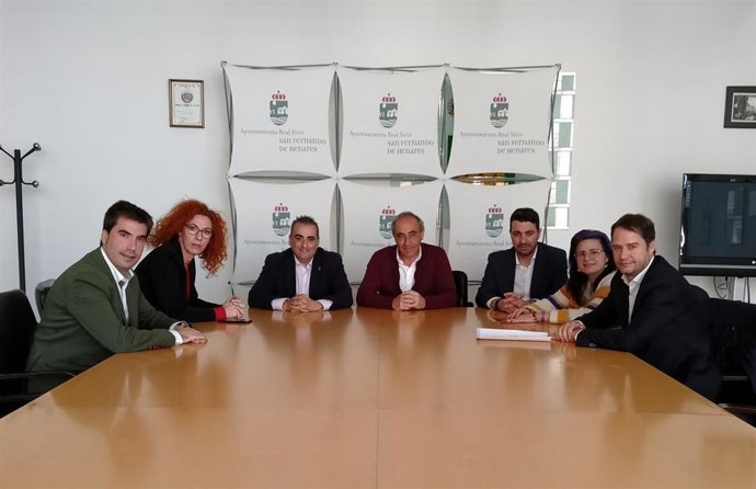 Reunión de alcaldes en San Fernando con motivo de articular líneas de actuación en común ante el impacto acústico del aeropuerto