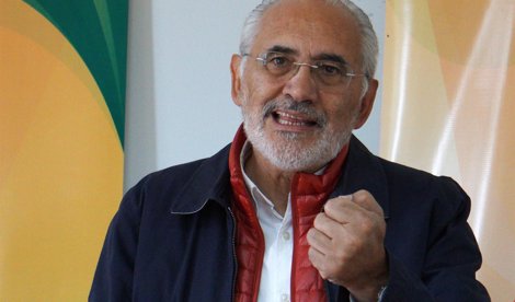 Política