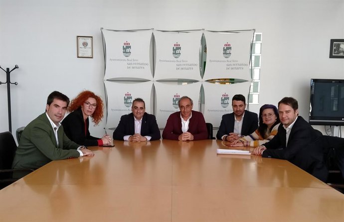 Reunión de alcaldes en San Fernando con motivo de articular líneas de actuación en común ante el impacto acústico del aeropuerto