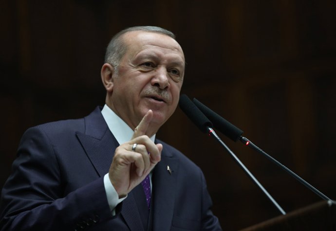 Turquía.- Erdogan ve en el desarrollo de cazas "autóctonos" la mejor respuesta a