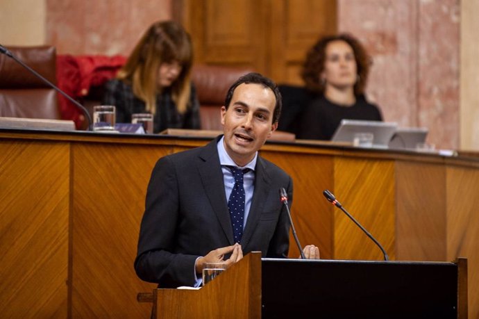 El portavoz de Educación del PP en el Parlamento andaluz, Miguel Ángel Ruiz