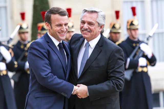 El presidente de Francia, Emmanuel Macron, y el de Argentina, Alberto Fernández.