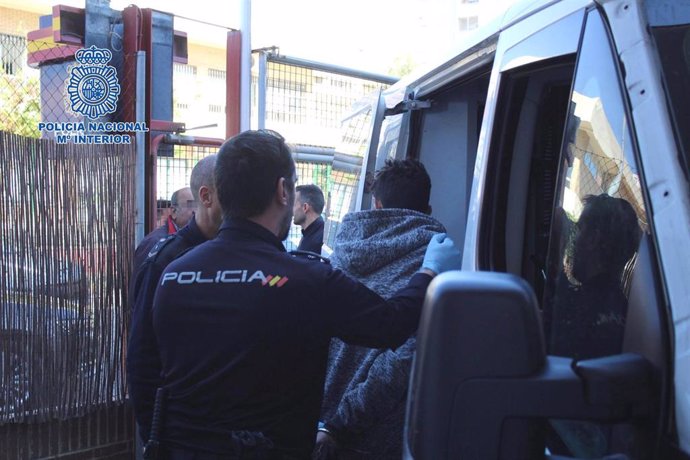 La Policía Nacional detiene a un hombre acusado de intentar robar por segunda vez en la EMMA