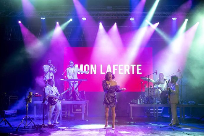 Imagen del concierto de Mon Laferte en La Mar de Músicas 2019