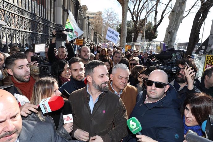 El president de Vox, Santiago Abascal, en la manifestació d'agricultors a Madrid