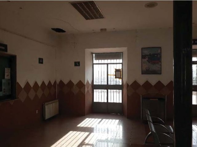 Vestíbulo de la estación de tren de Tarancón.