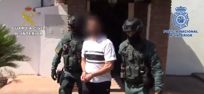 La Guardia Civil detiene a Samuel Crespo, el narcotraficante que, tras ser arrestado en febrero, consiguió fugarse del hospital de la Línea de la Concepción (Cádiz) ayudado por varios encapuchados