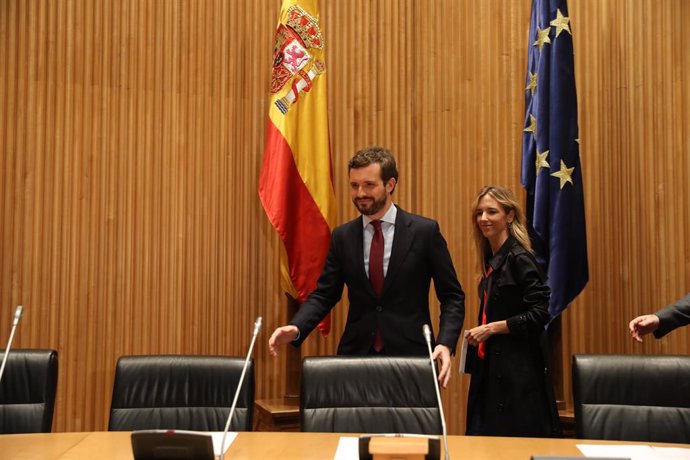 Casado exige que Sánchez aclare al Congreso si habló con Delcy Rodríguez y pide 