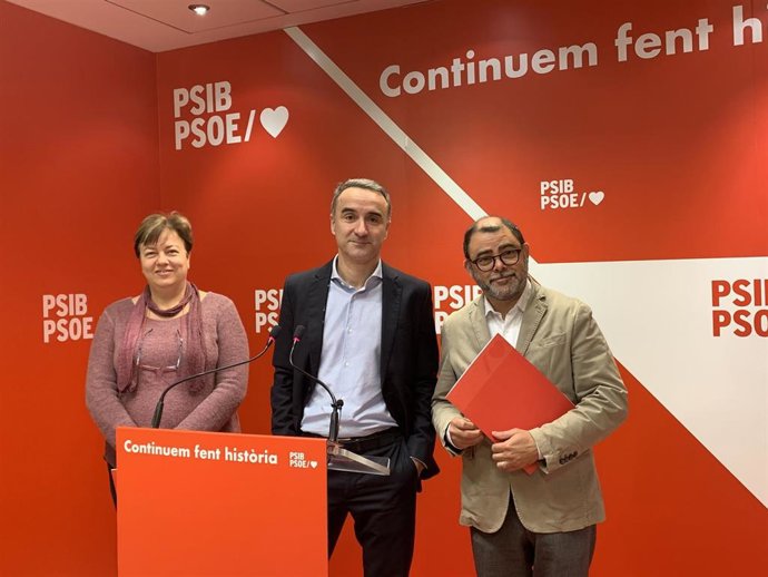 Susanna Moll, Pere Joan Pons y Cosme Bonet.