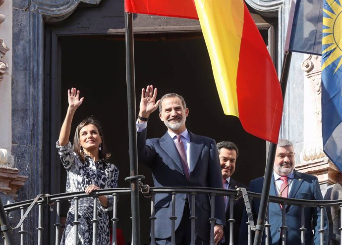 Sevilla.- Écija se vuelca con Felipe VI y Letizia en la primera visita real al m
